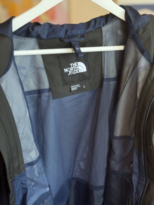 Куртка чоловіча The North Face Quest Waterproof M