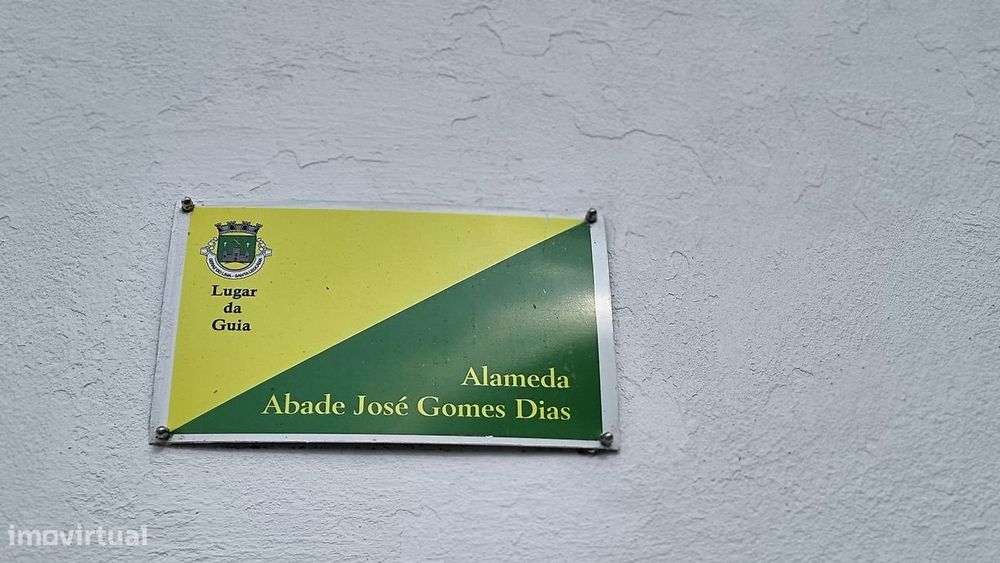 Moradia T0 para venda