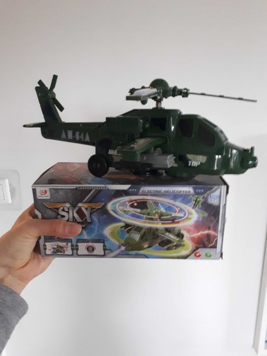 Elektryczny helikopter jak nowy