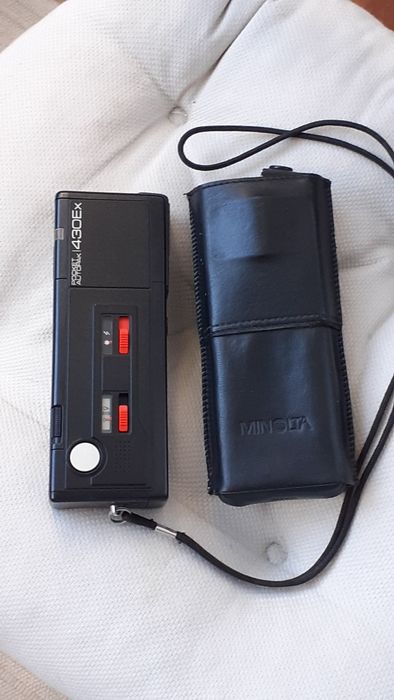 Minolta Pocket Autopak 430Ex, com estojo em pele Máquina Fotográfica