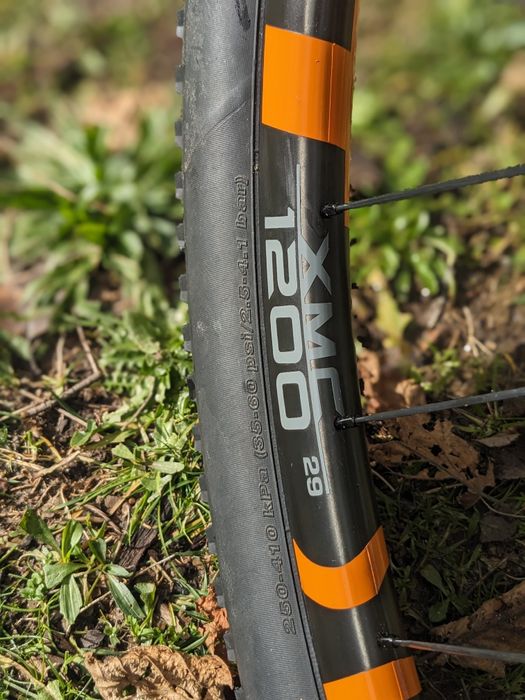 Rodas Carbono 29" DT Swiss XMC 1200