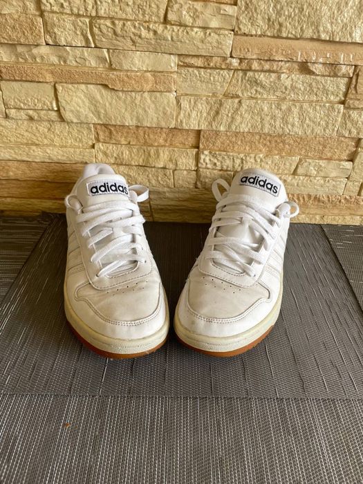 Кеди adidas білі