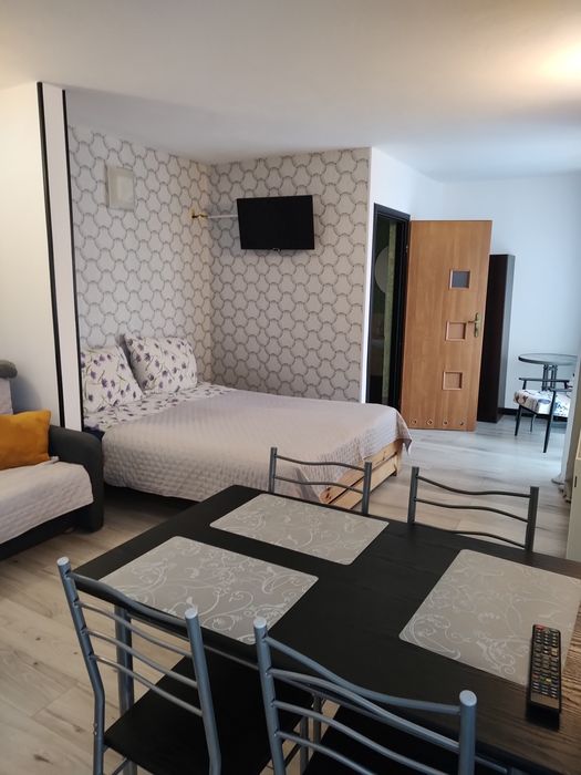 Pokoje z łazienką  i aneksem kuchennym blisko centrum i pkp