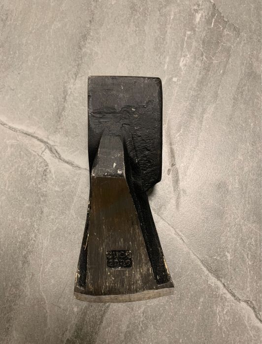 Siekieromłot 2 kg kuty hartowany