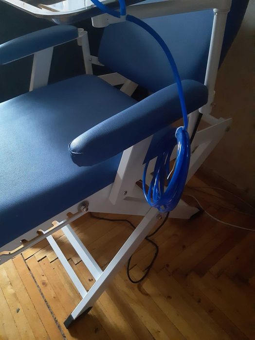 Портативне стоматологічне крісло розкладне мобільне Folding Chair 109А