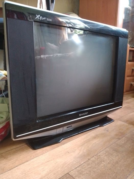 Телевізор SHARP XFlat SLIM 21S-FX10U 21" дюйм Кольоровий Робочий