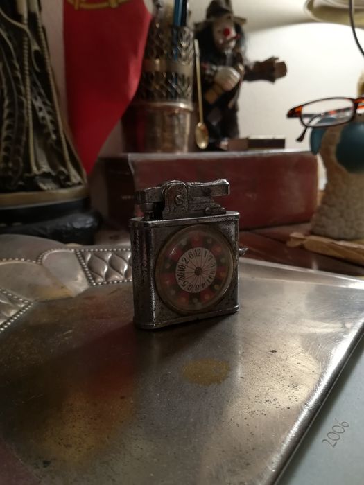 Isqueiro Montecarlo dos anos 40