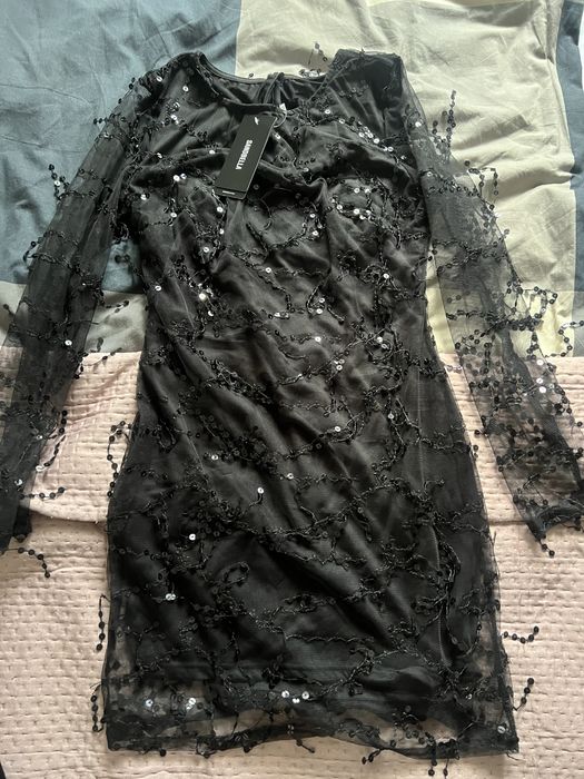 Sprzedam czarna sukienke