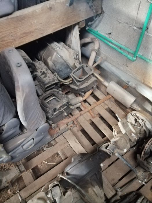 Nissan terrano 2 + Ford maverick