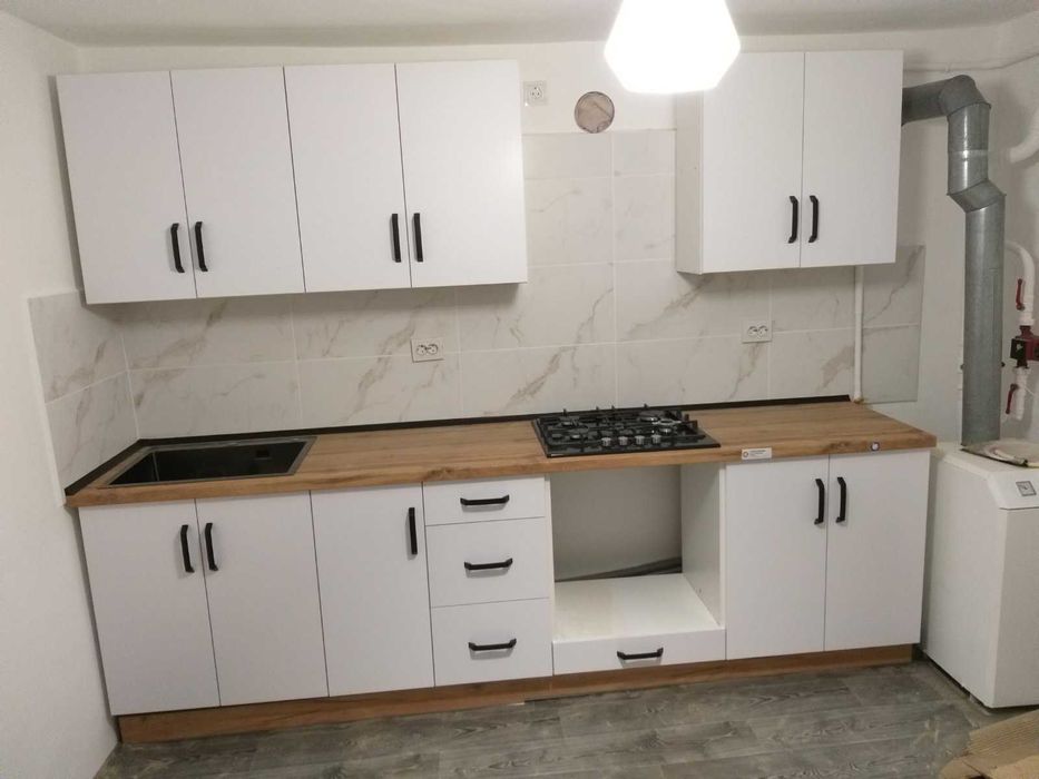 Кухня.Под заказ недорого.Шкафы.