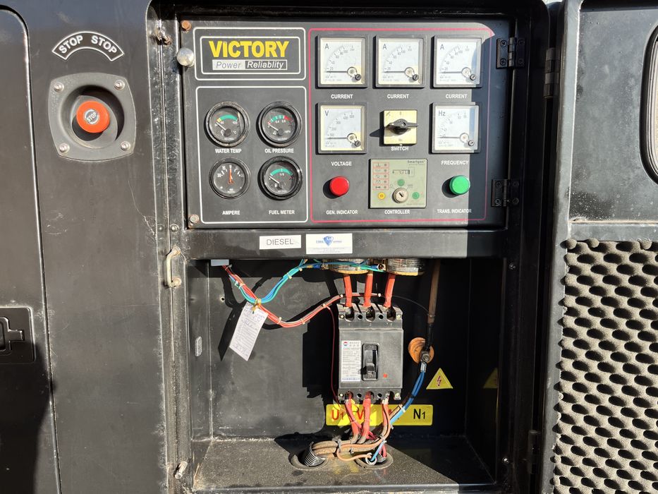 Gerador silencioso  de 50Kva + reboque