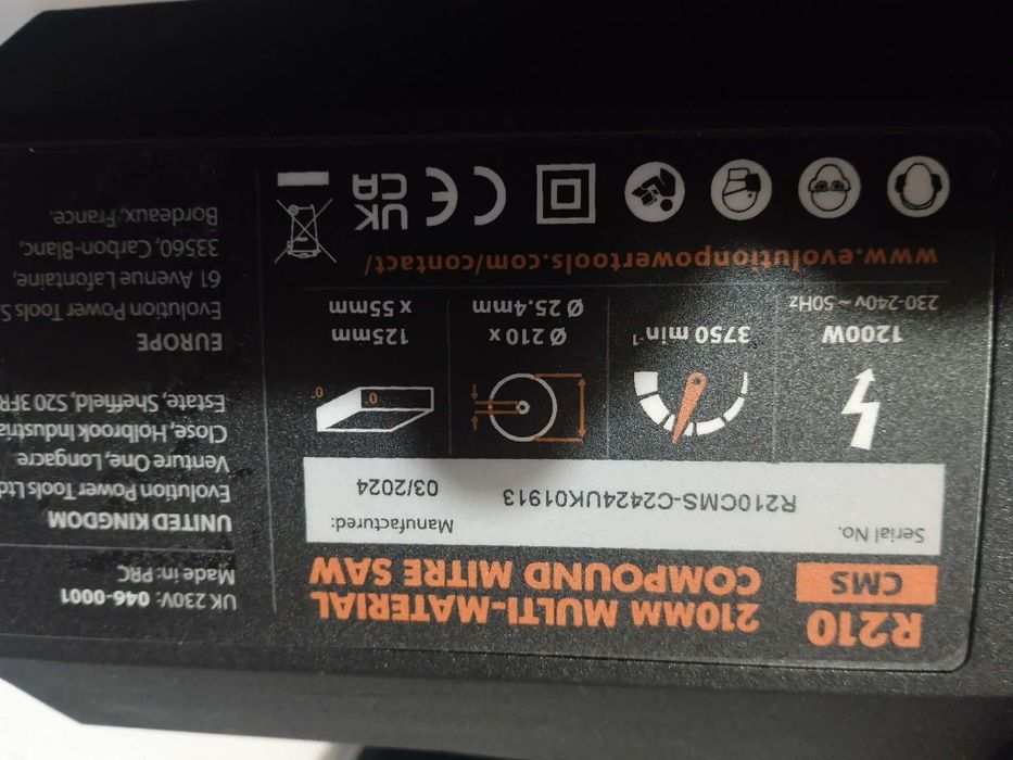 Piła ukośnica Evolution R210CMS 210mm 1200W
Stan bardzo dobry, małe śl