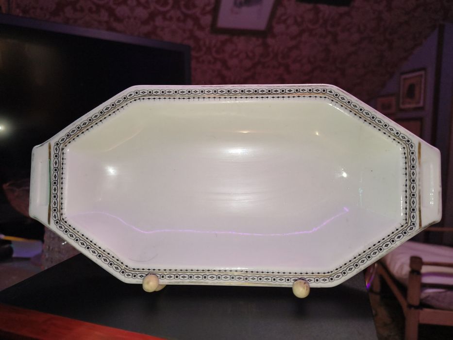 Porcelanowy pólmisek