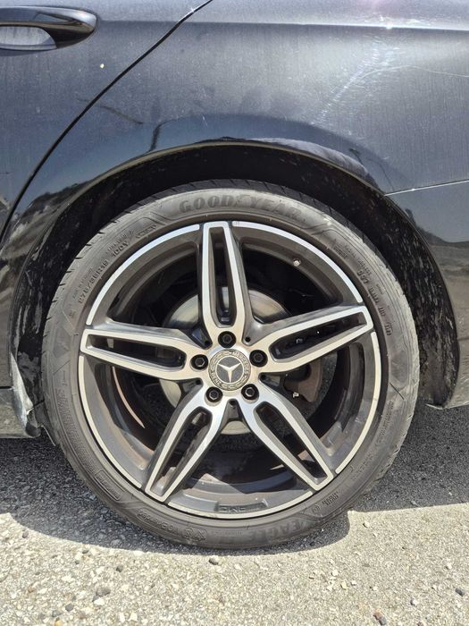 Carrinha Mercedes E220D