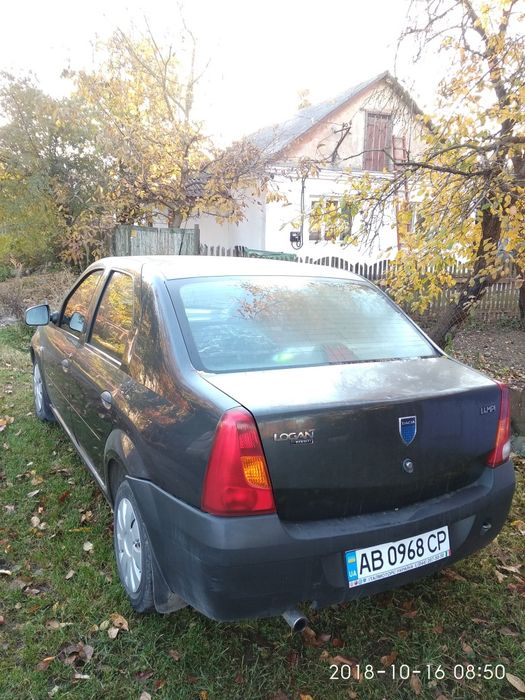 Автомобиль Дача Логан.