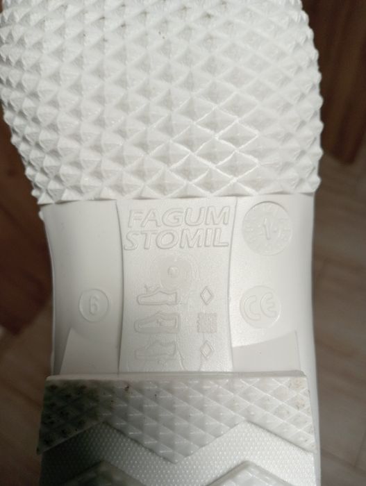 Obuwie robocze gumowce Fagum Stomil , rozmiar 6-białe ,wodoszczelne