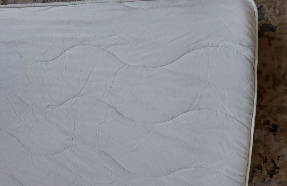 Продам матрас топпер 160х2000
