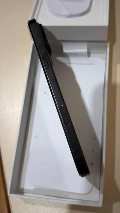 Продам IPhone 16 ProMax 256GB