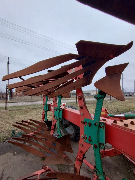 Плуг оборотний Kverneland Rn 100 7+1 2019 рік