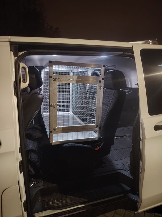 Klatki transportowe, klatki hodowlane, woliery