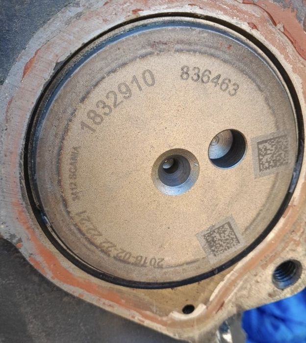 Wałek rozrządu SCANIA silnik 5 cylindrowy
