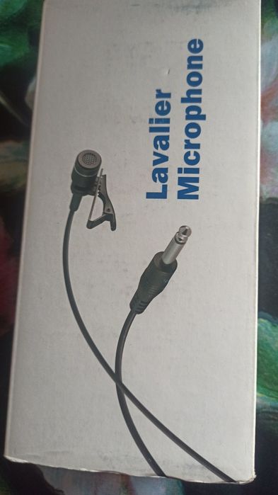 Мікрофон петличний