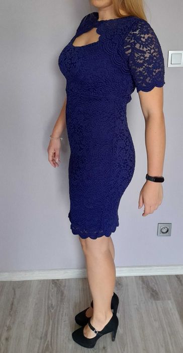 Granatowa koronkowa elegancka sukienka Orsay M
