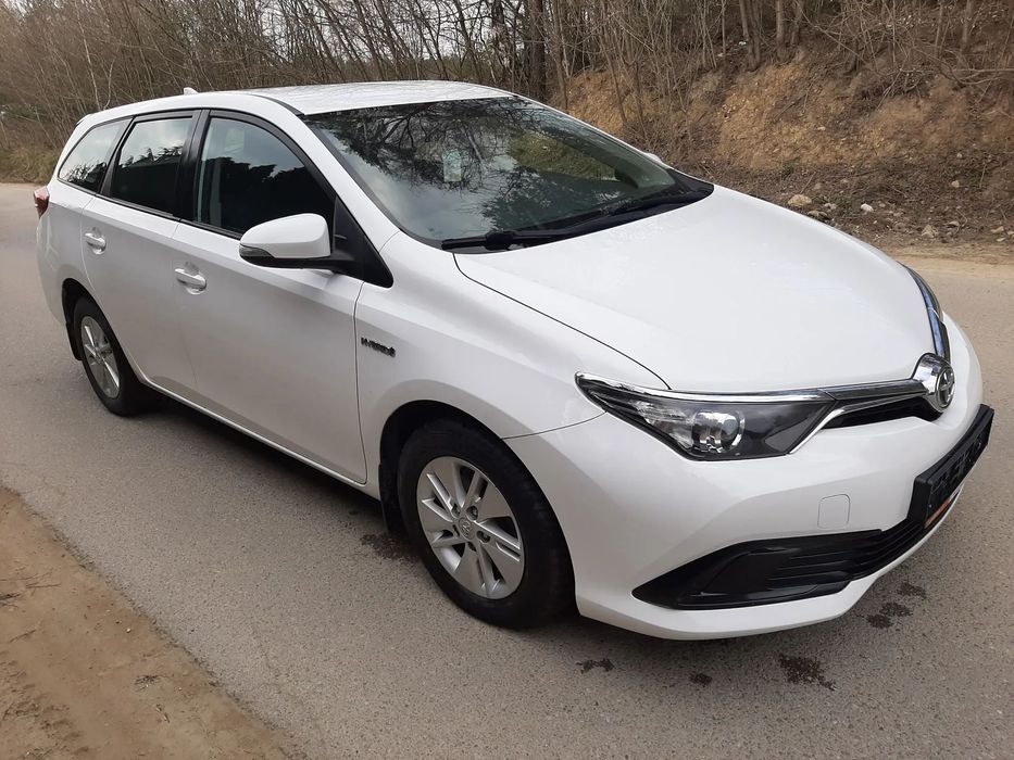 Toyota Auris Kombi Hybrid + Nowy Gaz LPG Salon PL Oryg.km