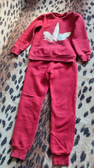 Костюм  червоний для дівчинки