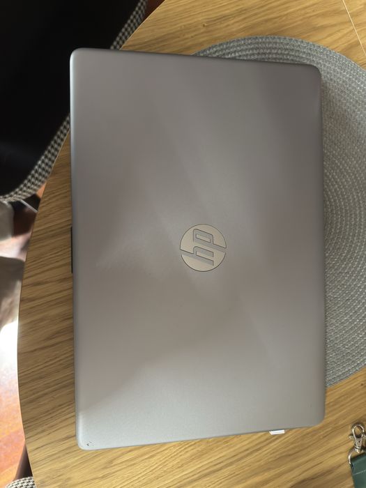 Laptop HP 250 15.6cali G9