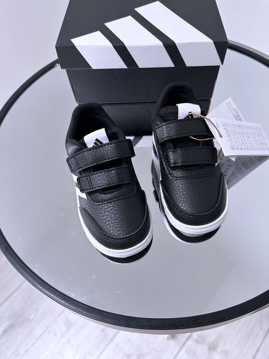 Качественные стильные кроссовки Adidas 19/20/22/23/24/25/26р