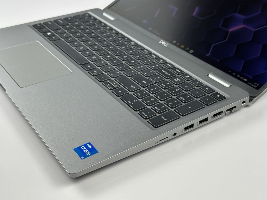 Laptop DELL Latitude 5520 | i5-1145G7 / FHD / US / gwarancja / FV 23%