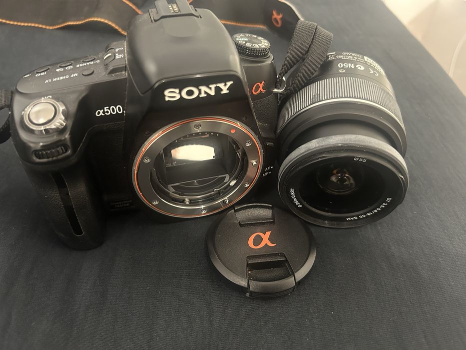 Sprzedam aparat Sony Alpha A500