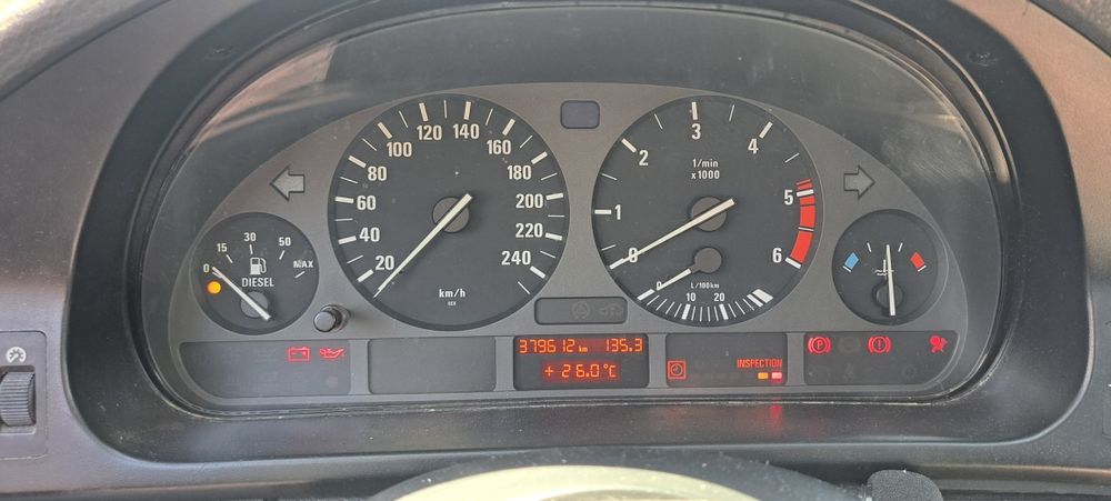 Vendo bmw e39 525tds