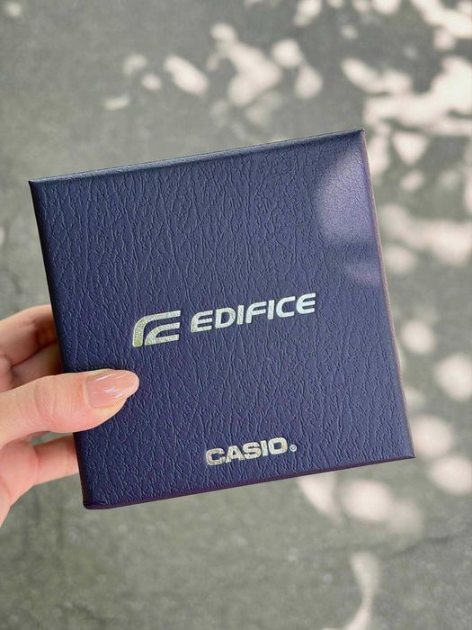 Чоловічий годинник CASIO EDIFICE ECB-20YDC-1A (Bluetooth Smartphone Link).