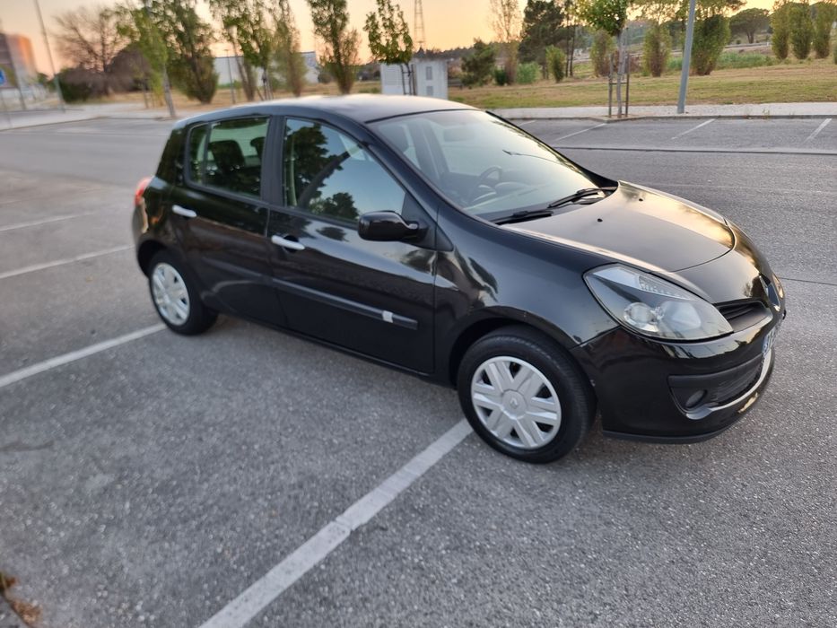 Renault clio 1.2 gasolina  ano 2006km 190
