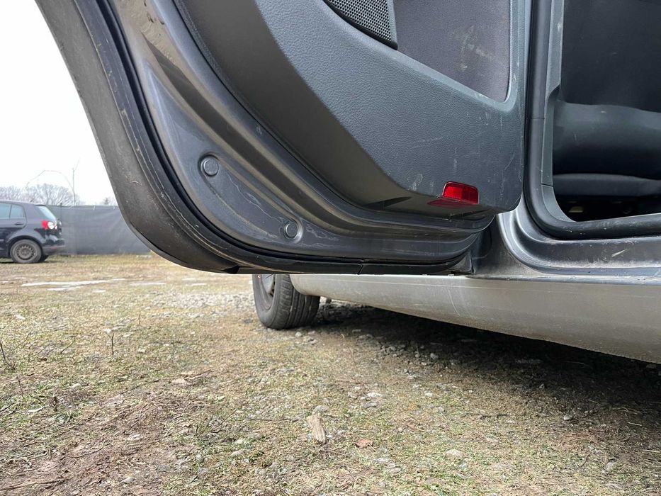 drzwi tył tylne tylnie lewe vw golf v 5 vi 6 plus + 5m0 2005 - 14 la7t