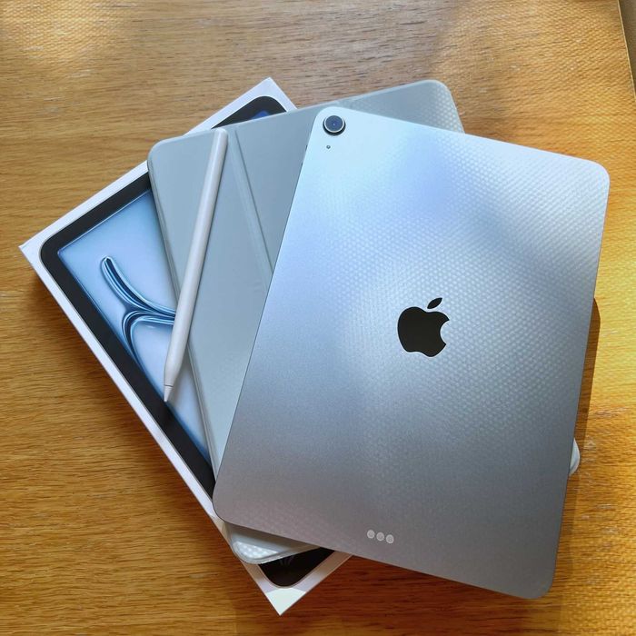 iPad Air 11" M3 128 GB Wi-Fi – niebieski – stan idealny