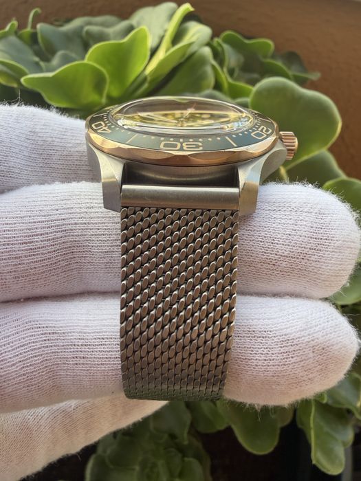 Omega Seamaster Diver Titanium Gold