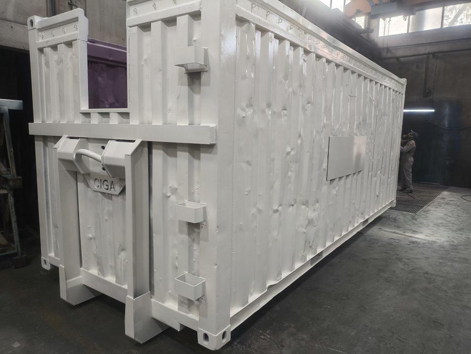 Transformar contentores marítimos em Ampliroll