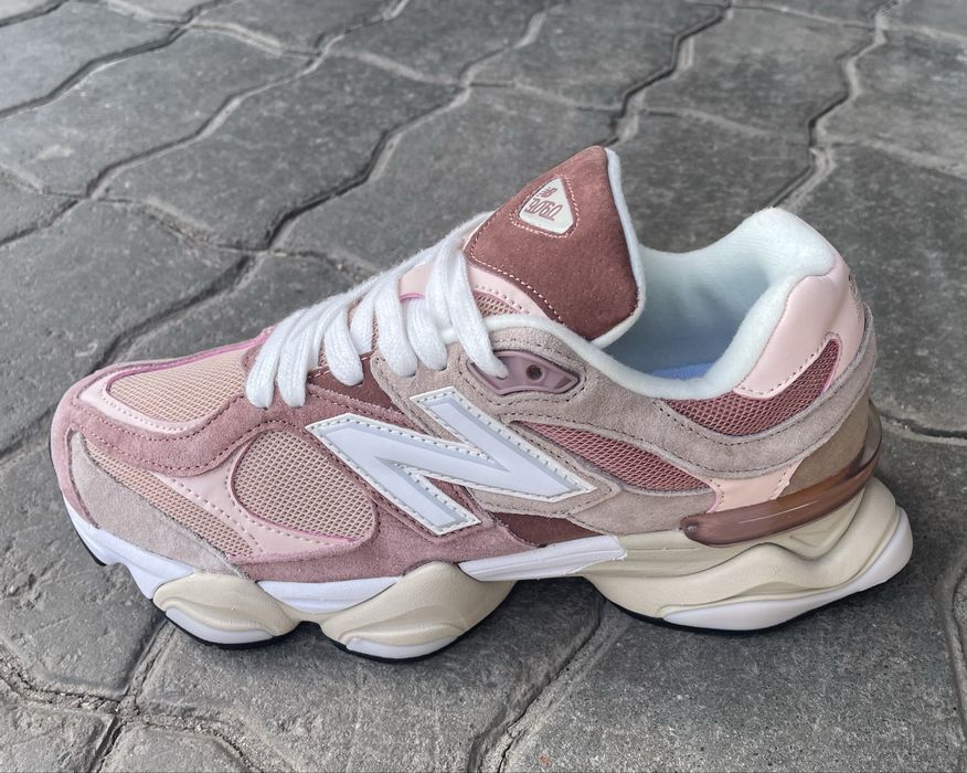 Жіночі кросівки New Balance 9060 Sparrow peach premium 37-41.