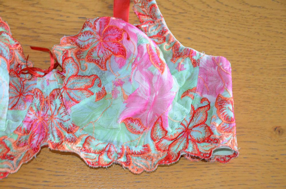 kolorowy stanik/biustonosz 85C hunkemoller