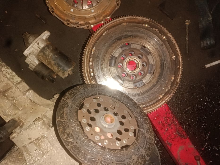 VW Transporter T4 2.5 TDi 88KM sprzęgło kompletne
