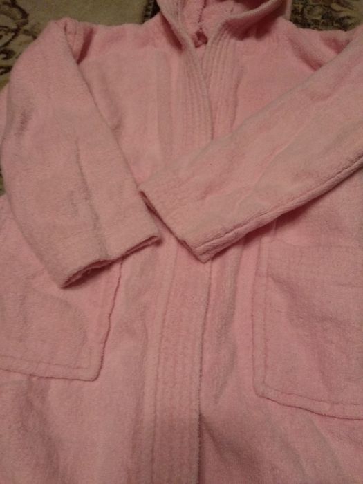 Продам махровий бавовна халат для дівчинки р. 10