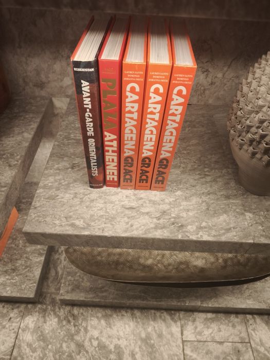 Livros decorativos novos