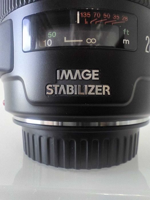 Lente Canon 28-135mm IS USM