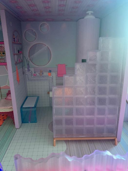 Winter disco Chalet - LOL Surprise