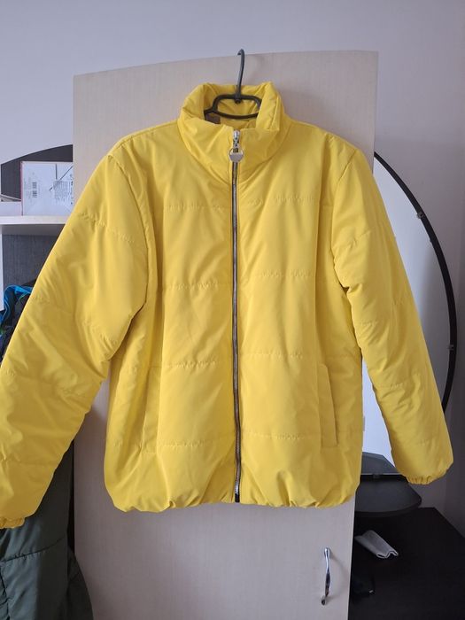 Курточка весна тепла осінь