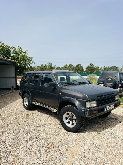 Nissan Terrano 1 2.7Td