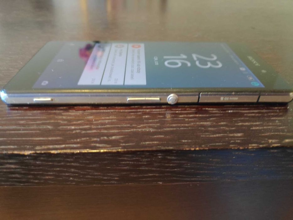 Sony Xperia Z1 - czarny